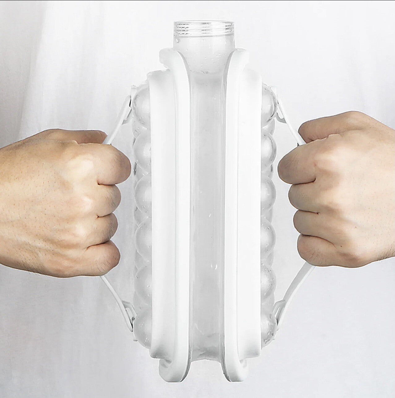 Ice ball making bottle